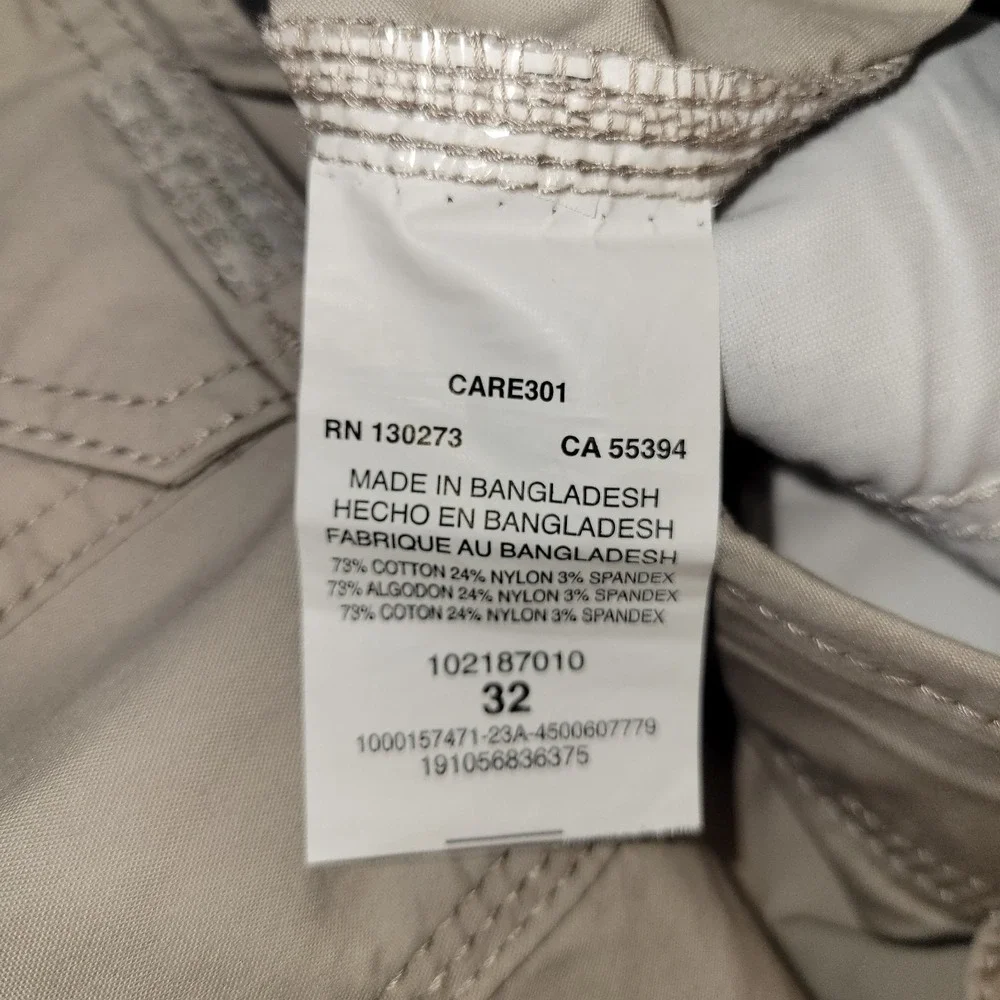Lee Extreme Motion Cargo Shorts Mens 32 Khaki Stretch Comfort Hiking Casual 10